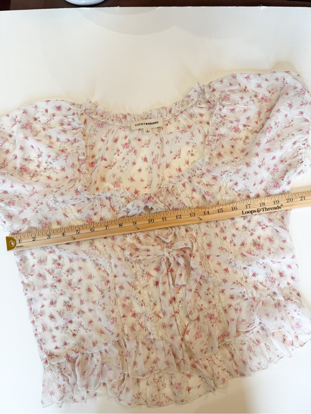 Lucky Brand Women's Flowy Ruffled Swing Top

NWOT - Picture 5 of 5